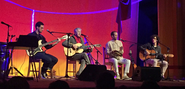 Caetano Veloso e seus filhos fazem show no Rio de Janeiro