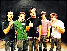 Grupo de rock Simple Plan toca em SP