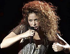 Pop star colombiana Shakira durante a turn mundial "Oral Fixation", em Buenos Aires