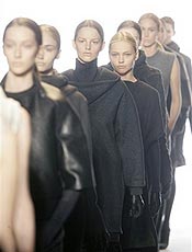 Calvin Klein apresenta informalidade na Semana de Moda de NY 
