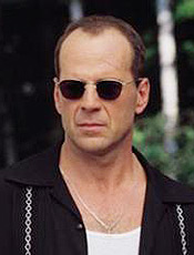 Nome de Bruce Willis estaria em agenda de cafetina presa