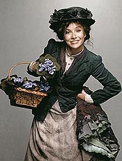 Amanda Acosta interpreta Eliza Doolittle, vendedora de flores