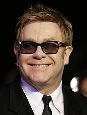 Elton John, 59, colocar todo o seu acervo para download na internet