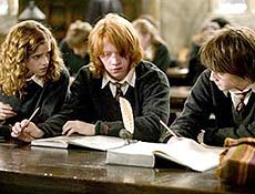 Produtores diminuem nmero de personagens em quinto filme da saga "Harry Potter"