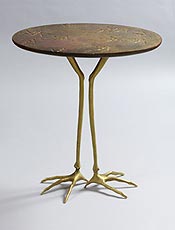 "Table with Bird's Legs" (1939), obra surreal de Meret Oppenheim