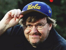 Michael Moore  investigado por levar trabalhadores ilegamente a Cuba