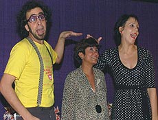 Artistas brincam com Rosngela Rocha no encerramento do 7 Curta-SE