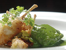 Receita de tempura de r  provenal  do chef Luiz Emanuel, do restaurante Allez, Allez! 