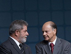 Lula e Edir Macedo durante o programa de inaugurao do canal Record News, em SP