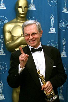 Vencedor do Oscar e de cinco prmios Tony, coregrafo Michael Kidd morreu aos 92 anos
