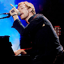 Chris Martin, vocalista do Coldplay; banda é recordista de vendas de disco pela internet
