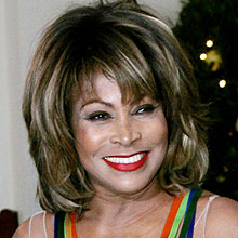 Cantora Tina Turner anunciou sua intenção de iniciar uma série de shows pelos EUA