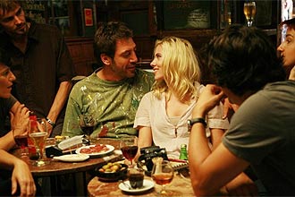 Javier Bardem e Scarlett Johansson atuam em "Vicky Cristina Barcelona", novo longa do cineasta norte-americano Woody Allen