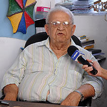 Enas Freire, fundador do bloco de Carnaval Galo da Madrugada, morreu em Recife