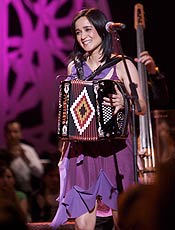 Julieta Venegas foi premiada por seu disco "MTV Unplugged"