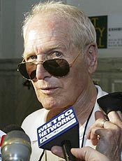 Newman d entrevista em 2005, aps reunio sobre realizao de corrida na Filadlfia