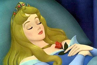 "A Bela Adormecida" completa 50 anos; veja imagens de cenas da animao com a princesa Aurora e de adaptaes da histria