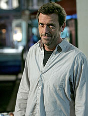 Britânico Hugh Laurie é o protagonista da série "Dr. House"