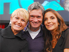 Xuxa, Serginho Groisman e Ivete Sangalo no "Altas Horas"; cantora baiana negou gravidez