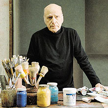 O pintor, escultor, ilustrador e desenhista Arcangelo Ianelli tem sua obra revisitada