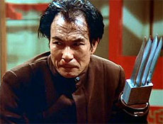 O ator Shih Kien na pele do vilo Han no longa "Operao Drago"; ator morreu aos 96 anos