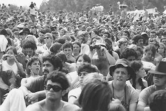 Parte da multido que foi ao Festival de Woodstock, em 15 de agosto de 1969