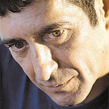Glauco em foto de 2002; cartunista foi morto nesta madrugada em  tentativa de sequestro