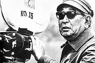 Diretor japons Akira Kurosawa, que faria hoje 100 anos; bairro da Liberdade no traz mais rastros da efervescncia cinfila da colnia japonesa