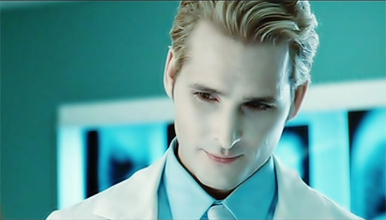 Carlisle Cullen, o personagem mais rico da fico, tem 370 anos