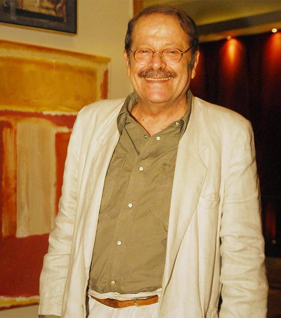 Carlos Vereza, que est na novela das seis "Escrito nas Estrelas"