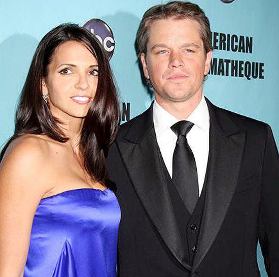 A argentina Luciana Bozn, esposa do ator americano Matt Damon, est esperando o quarto filho do casal