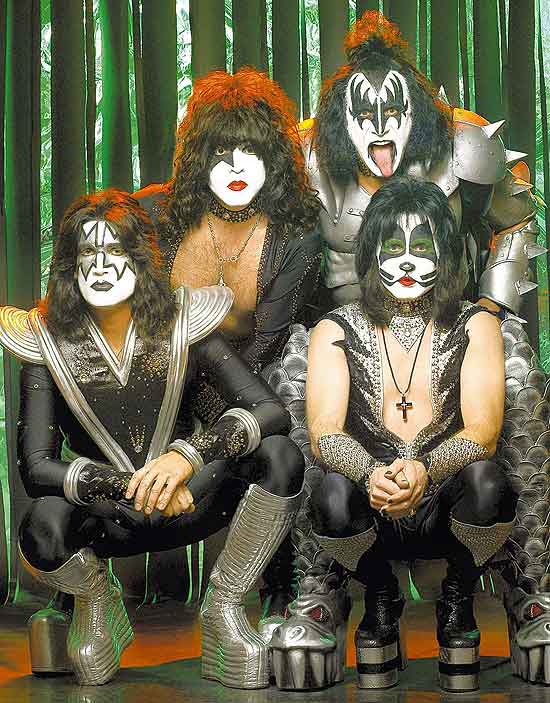 Msica: os integrantes da banda Kiss posam para foto. (Divulgao)