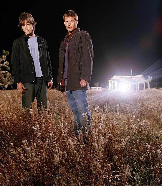 Os atores Jared Padalecki e Jensen Ackles, protagonistas de &quot;Supernatural&quot;