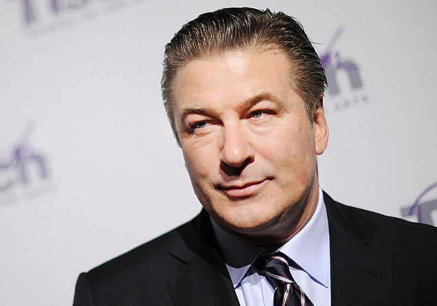 Alec Baldwin desiste de musical por questões médicas