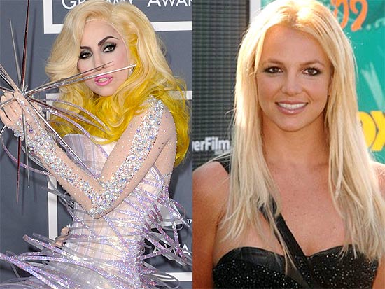 Lady Gaga disputa com Britney Spears o ttulo de rainha do Twitter