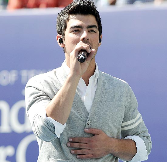 O msico Joe Jonas, do Jonas Brothers, que vai fazer uma participao em "90210".