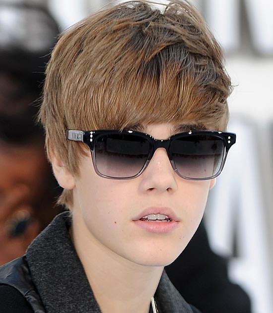 O cantor adolescente Justin Bieber, que vai lanar linha de esmaltes