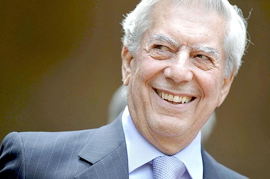 Escritor peruano Mario Vargas Llosa foi premiado com o Nobel de Literatura, anunciado nesta quinta-feira
