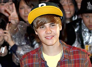 jovem cantor Justin Bieber, 16, é o famoso mais influente da rede social Twitter, segundo uma lista publicada na quarta\