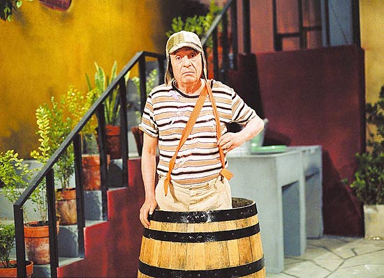 O ator Roberto Bolaños, em &quot;Chaves&quot;