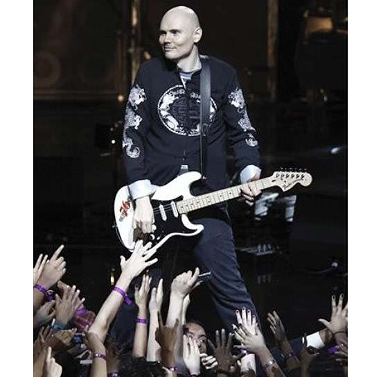 O vocalista da banda Smashing Pumpkins, Billy Corgan, durante show na Cidade do México, em agosto deste ano