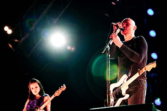 Apresentação da banda norte-americana Smashing Pumpkins no Playcenter, durante o festival Planeta Terra em 2010