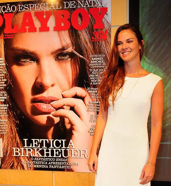 A atriz Letcia Birkheuer, que est na capa da edio de dezembro da revista "Playboy"