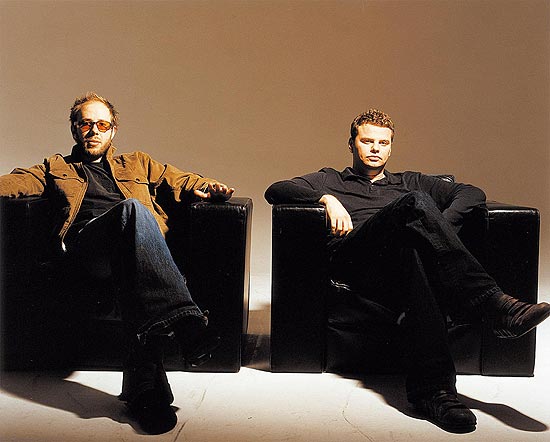 Ed Simons e Tom Rowlands (foto), os integrantes do duo de música eletrônica Chemical Brothers