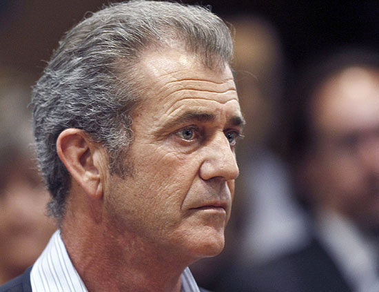 Mel Gibson durante julgamento por maus tratos, no qual foi condenado a trs anos de condicional