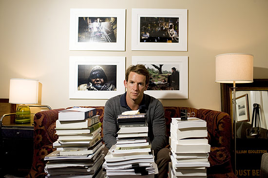 O agente literário Bill Clegg em seu apartamento em Nova York