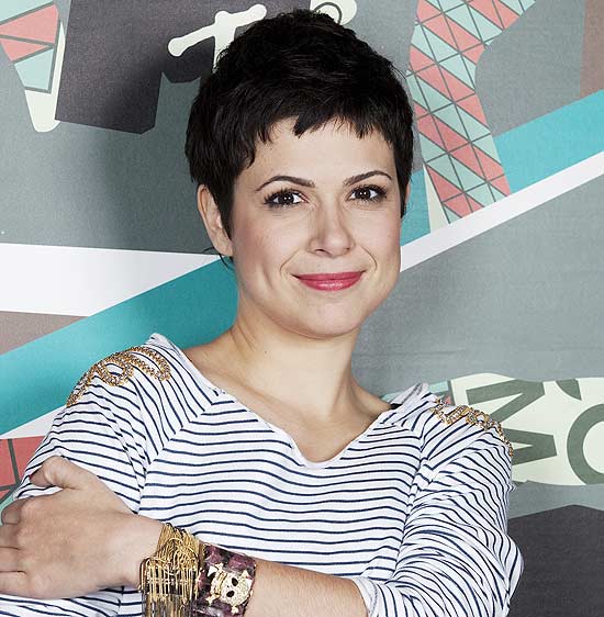 A jornalista e apresentadora Gaa Passarelli, que est em dois programas na nova grade da emissora, "Goo" e "Extrato"
