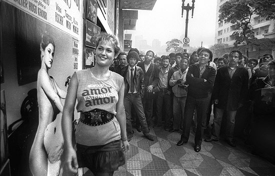 Xuxa Meneghel durante lançamento do filme "Amor Estranho Amor" em 1982