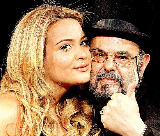 Geisy Arruda e Z do Caixo no programa do Canal Brasil