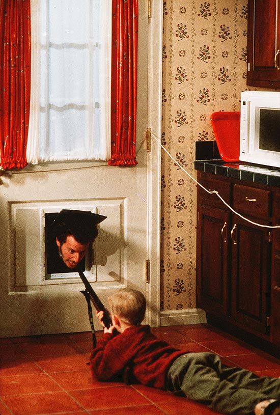 Macaulay Culkin em "Esqueceram de Mim"; casa do filme est  venda